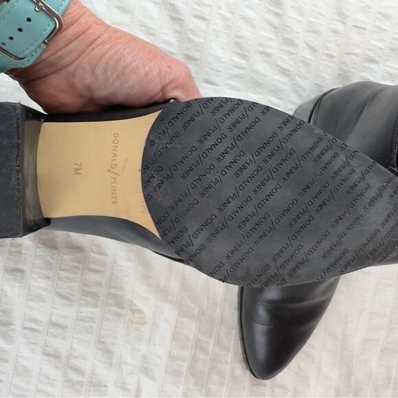 Donald J. Pliner Dante Zippered Black Leather
Booties in 7M -Like New - Picture 3 of 11